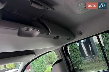 Минивэн Renault Kangoo 2013 в 