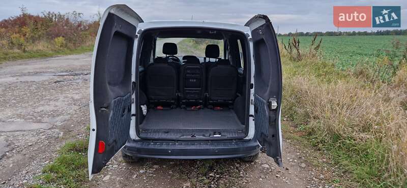 Минивэн Renault Kangoo 2011 в Ивано-Франковске