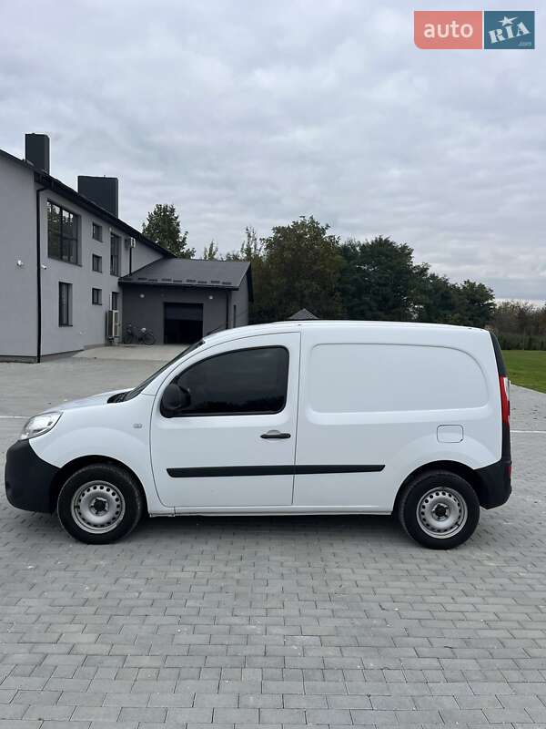Вантажний фургон Renault Kangoo 2015 в Бродах