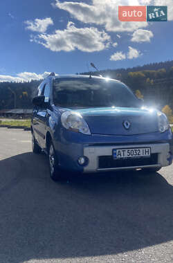 Минивэн Renault Kangoo 2012 в Верховине