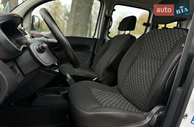 Минивэн Renault Kangoo 2011 в 