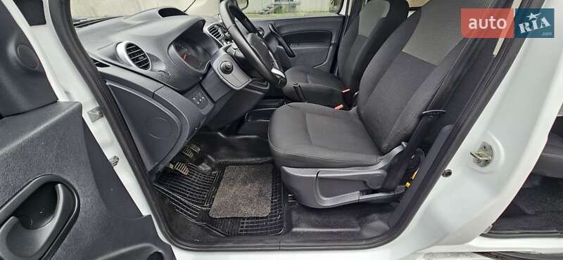 Минивэн Renault Kangoo 2017 в Киеве