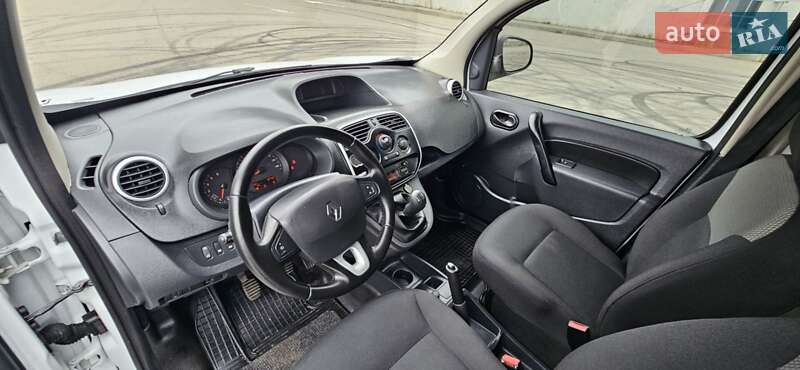Минивэн Renault Kangoo 2017 в Киеве