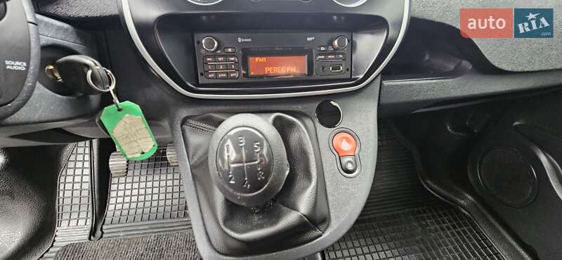 Минивэн Renault Kangoo 2017 в Киеве