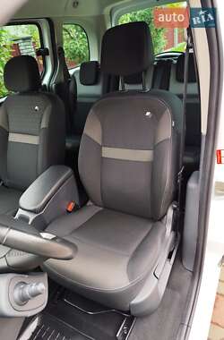 Минивэн Renault Kangoo 2019 в 