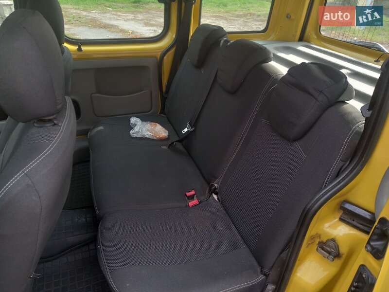 Минивэн Renault Kangoo 2008 в Звенигородке