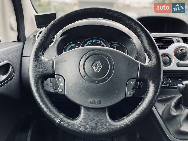Минивэн Renault Kangoo 2012 в Киеве