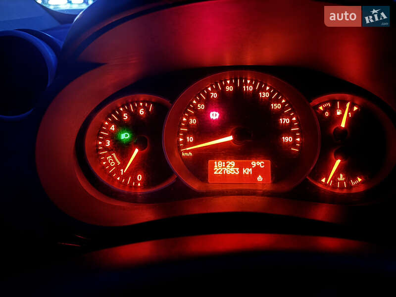 Вантажний фургон Renault Kangoo 2013 в Запоріжжі фото 16 Вантажний фургон Renault Kangoo 2013 в Запоріжжі