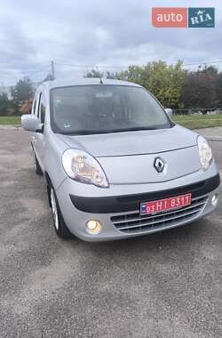 Минивэн Renault Kangoo 2012 в 
