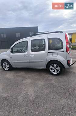 Минивэн Renault Kangoo 2012 в 