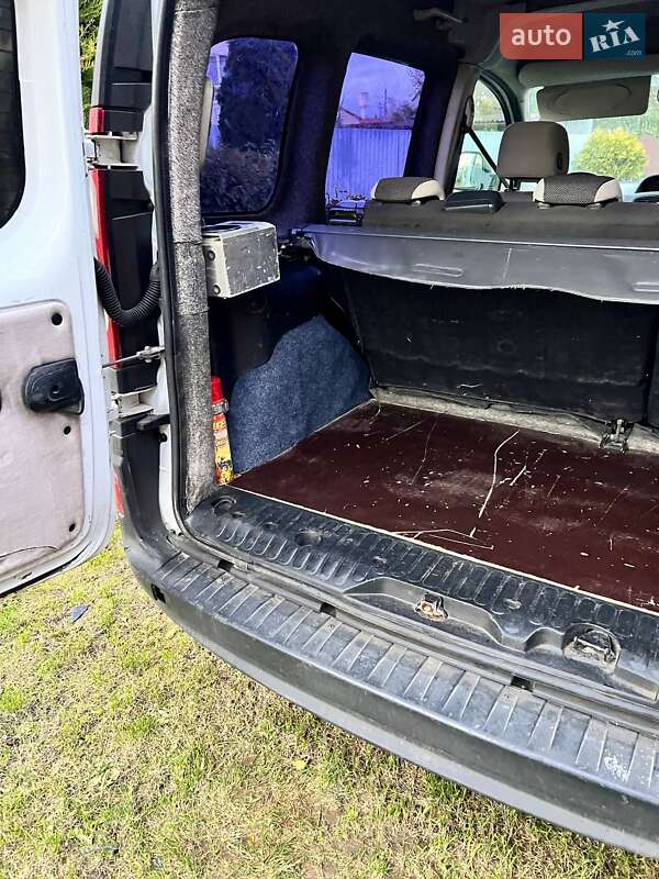 Минивэн Renault Kangoo 2009 в Львове