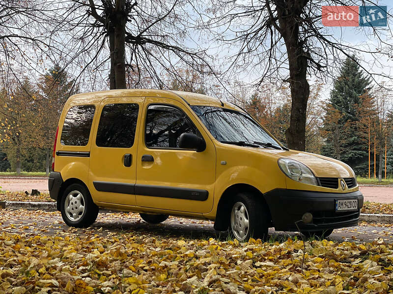 Минивэн Renault Kangoo 2008 в Житомире