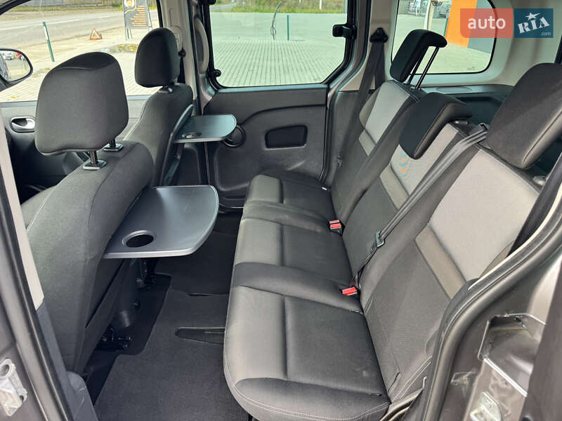 Минивэн Renault Kangoo 2017 в Лопатине фото 35 Минивэн Renault Kangoo 2017 в Лопатине