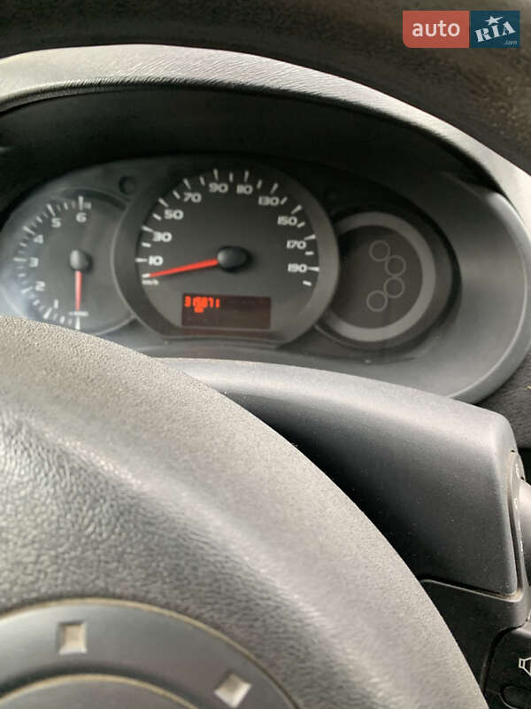 Минивэн Renault Kangoo 2012 в 