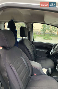 Минивэн Renault Kangoo 2012 в 