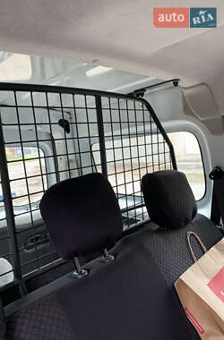Минивэн Renault Kangoo 2012 в 
