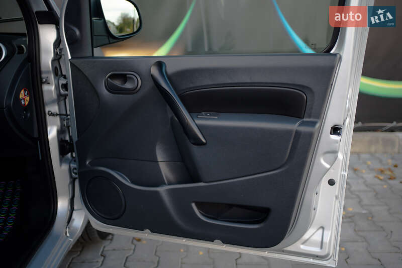 Вантажний фургон Renault Kangoo 2018 в Луцьку фото 58 Вантажний фургон Renault Kangoo 2018 в Луцьку