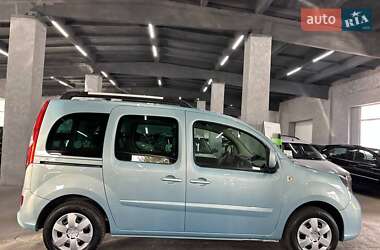 Минивэн Renault Kangoo 2011 в 
