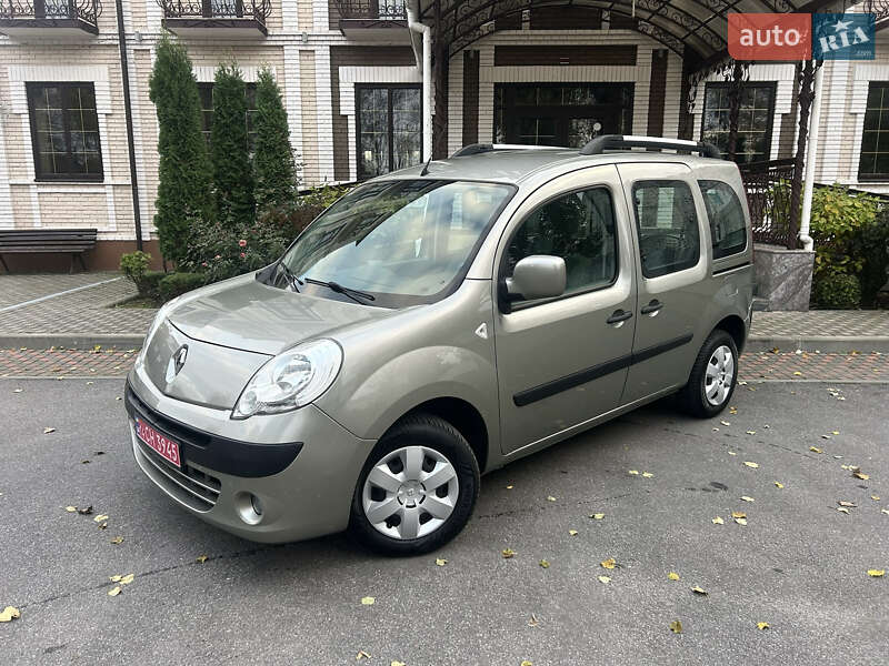Минивэн Renault Kangoo 2011 в Виннице