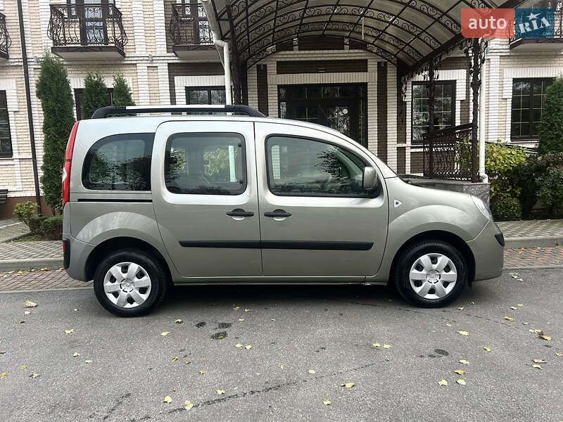 Минивэн Renault Kangoo 2011 в Виннице