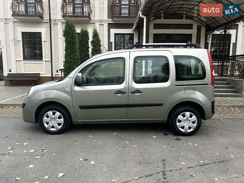 Минивэн Renault Kangoo 2011 в Виннице