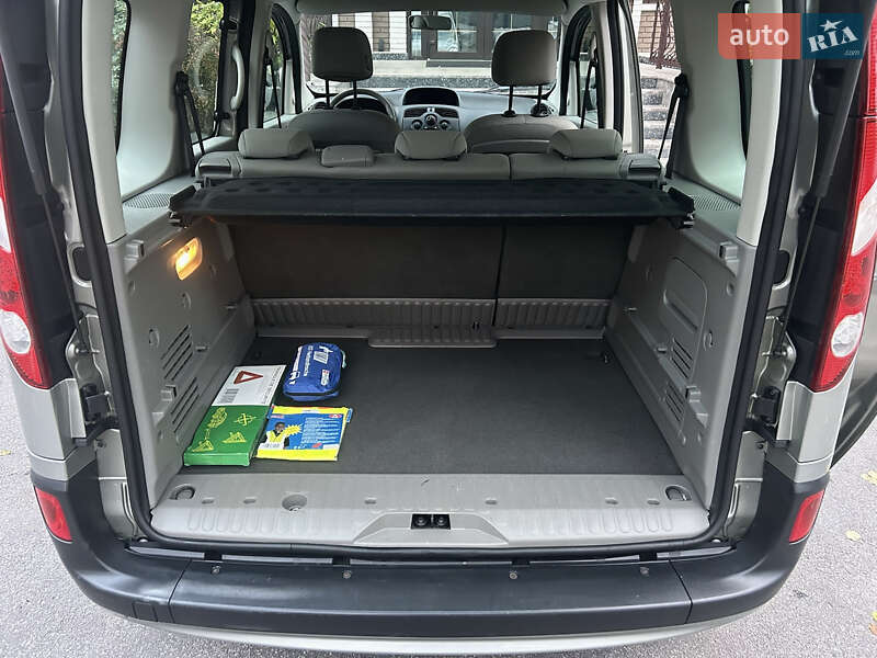 Минивэн Renault Kangoo 2011 в Виннице