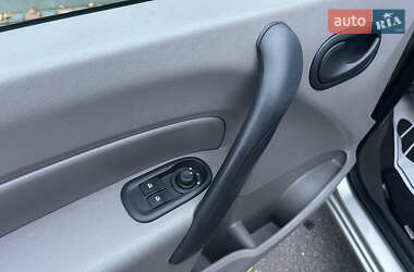Минивэн Renault Kangoo 2011 в 