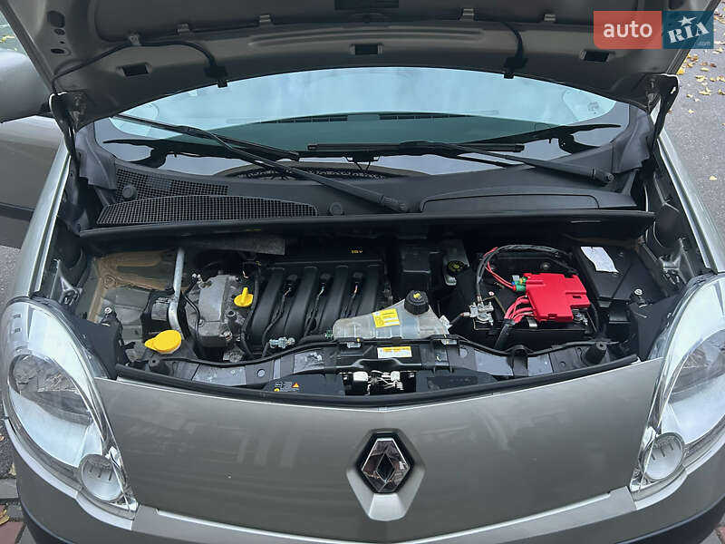 Минивэн Renault Kangoo 2011 в Виннице