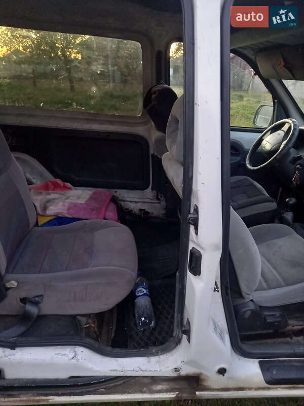 Минивэн Renault Kangoo 2000 в Львове фото 2 Минивэн Renault Kangoo 2000 в Львове