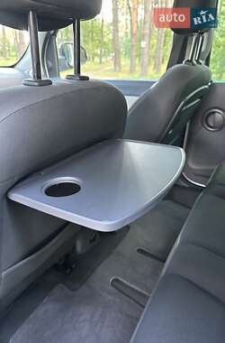 Минивэн Renault Kangoo 2016 в 