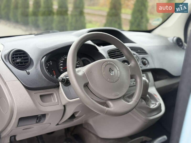 Минивэн Renault Kangoo 2010 в Березане фото 24 Минивэн Renault Kangoo 2010 в Березане
