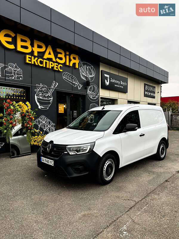 Грузовой фургон Renault Kangoo 2023 в 