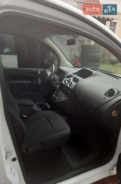 Мінівен Renault Kangoo 2012 в  фото 13 Мінівен Renault Kangoo 2012 в