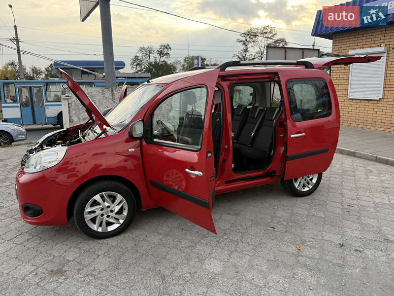 Мінівен Renault Kangoo 2014 в Дніпрі фото 110 Мінівен Renault Kangoo 2014 в Дніпрі