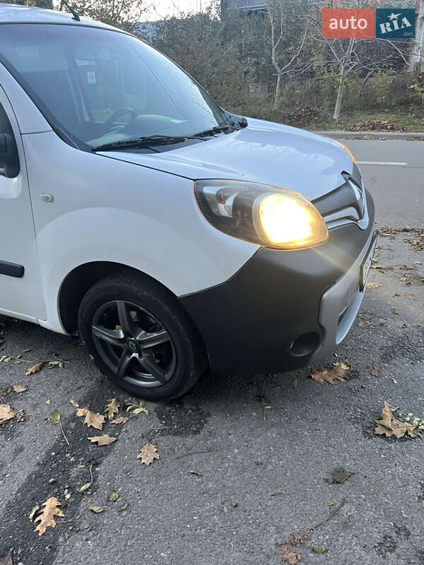 Минивэн Renault Kangoo 2013 в Черновцах