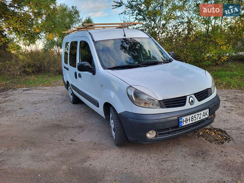 Минивэн Renault Kangoo 2008 в Измаиле