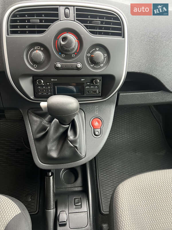 Грузовой фургон Renault Kangoo 2018 в Луцке фото 17 Грузовой фургон Renault Kangoo 2018 в Луцке