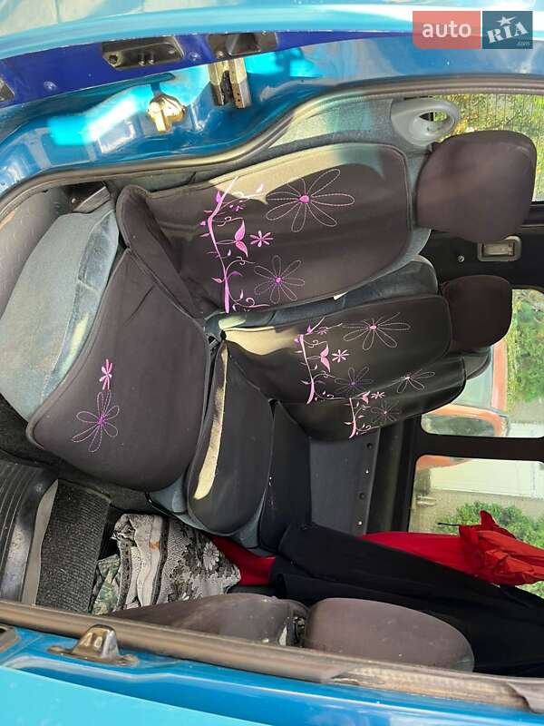 Вантажний фургон Renault Kangoo 2005 в Чернівцях фото 6 Вантажний фургон Renault Kangoo 2005 в Чернівцях