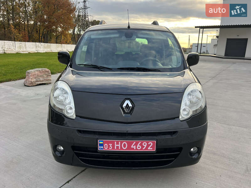 Минивэн Renault Kangoo 2009 в Луцке