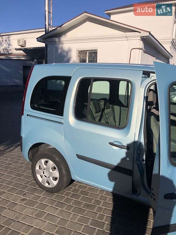 Мінівен Renault Kangoo 2009 в Миргороді