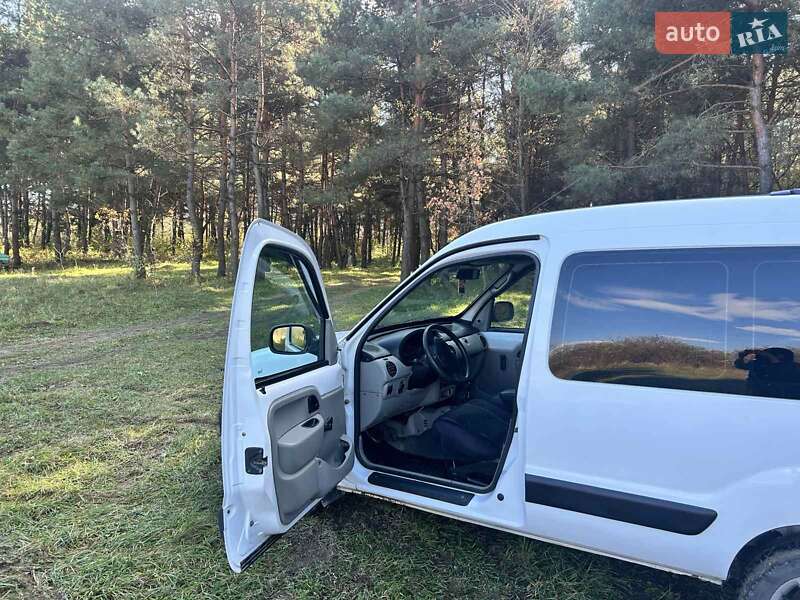 Мінівен Renault Kangoo 2003 в Чернівцях фото 11 Мінівен Renault Kangoo 2003 в Чернівцях