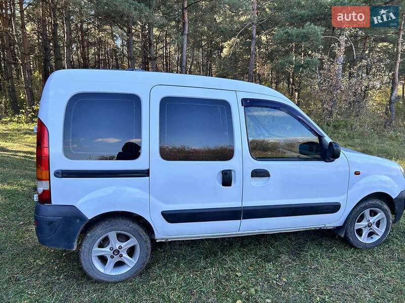 Мінівен Renault Kangoo 2003 в Чернівцях фото 24 Мінівен Renault Kangoo 2003 в Чернівцях