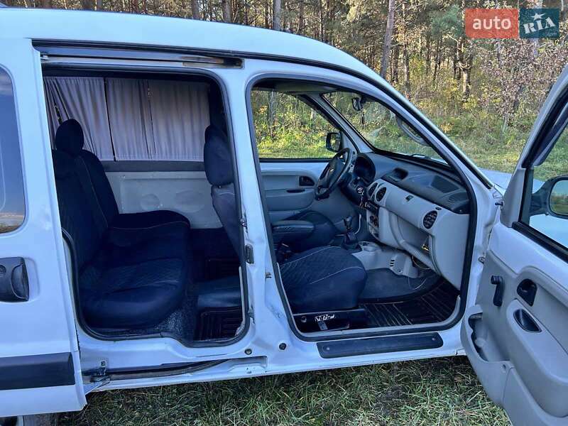 Мінівен Renault Kangoo 2003 в Чернівцях фото 40 Мінівен Renault Kangoo 2003 в Чернівцях