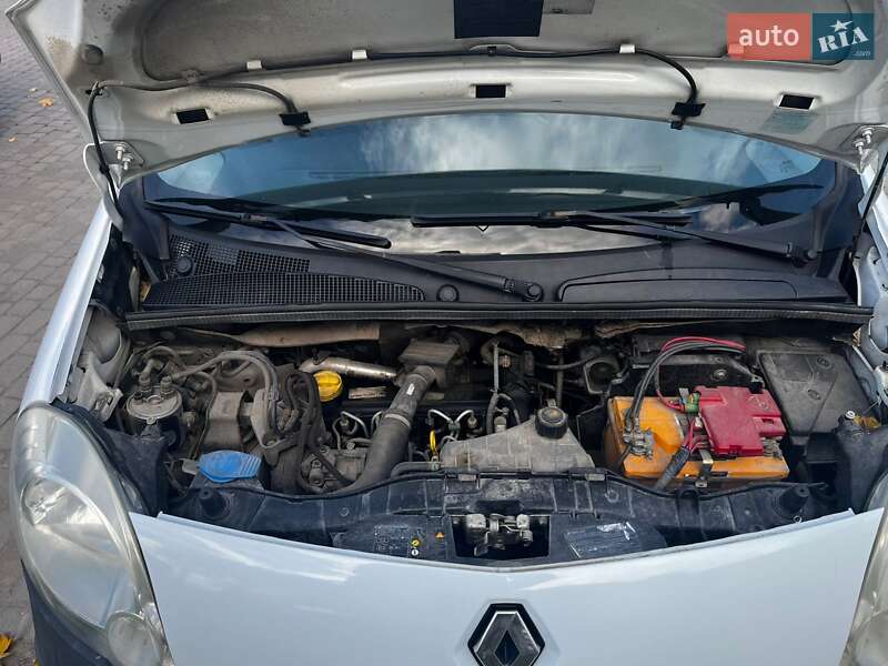 Мінівен Renault Kangoo 2008 в Кам'янець-Подільському