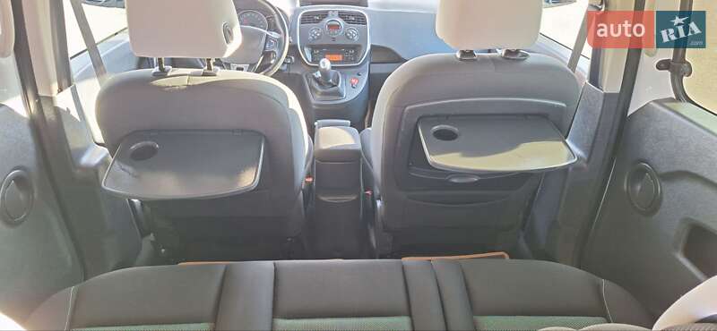 Мінівен Renault Kangoo 2014 в Новоархангельську фото 26 Мінівен Renault Kangoo 2014 в Новоархангельську