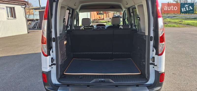 Мінівен Renault Kangoo 2014 в Новоархангельську фото 17 Мінівен Renault Kangoo 2014 в Новоархангельську