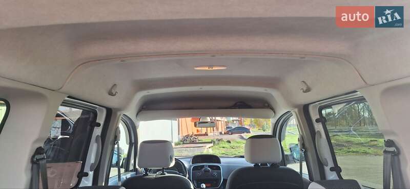Мінівен Renault Kangoo 2014 в Новоархангельську фото 28 Мінівен Renault Kangoo 2014 в Новоархангельську