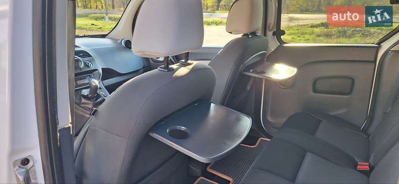 Мінівен Renault Kangoo 2014 в Новоархангельську фото 71 Мінівен Renault Kangoo 2014 в Новоархангельську