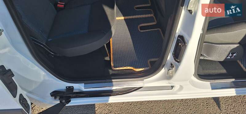 Мінівен Renault Kangoo 2014 в Новоархангельську фото 93 Мінівен Renault Kangoo 2014 в Новоархангельську