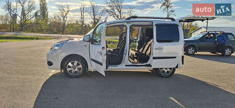 Мінівен Renault Kangoo 2014 в Новоархангельську фото 104 Мінівен Renault Kangoo 2014 в Новоархангельську